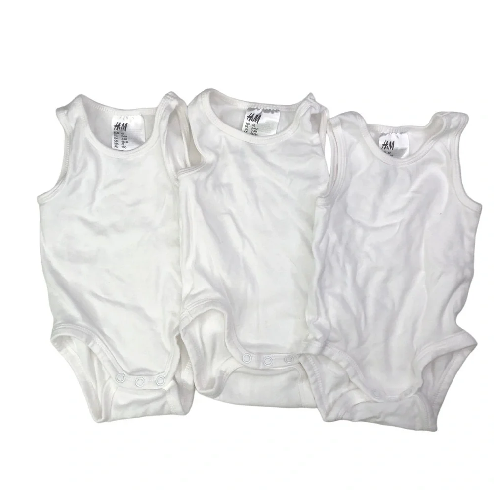 Lot of H&M infant newborn baby clothes tanks pants sweaters onesies romper 1-4mo